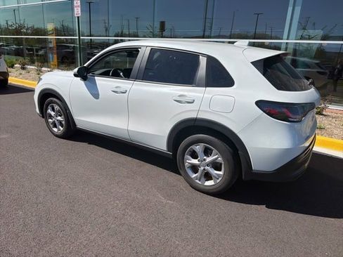 Used 2024 Honda HR-V LX image 18
