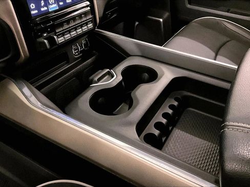 Used 2024 RAM 3500 Laramie image 16