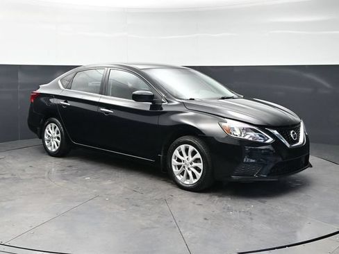Used 2019 Nissan Sentra SV FWD image 3