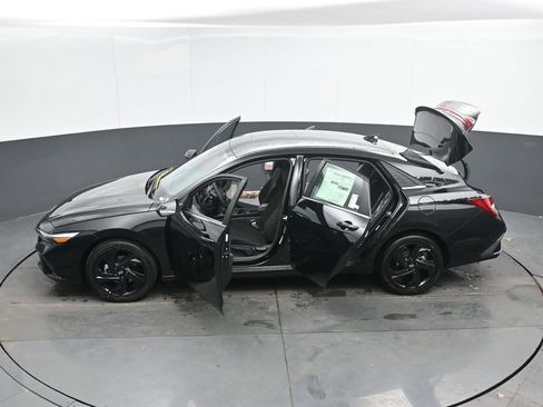 New 2026 Hyundai Elantra SEL Sport Premium FWD image 50