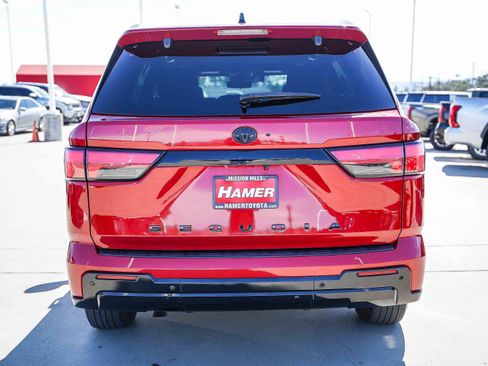 Certified 2023 Toyota Sequoia Platinum image 10