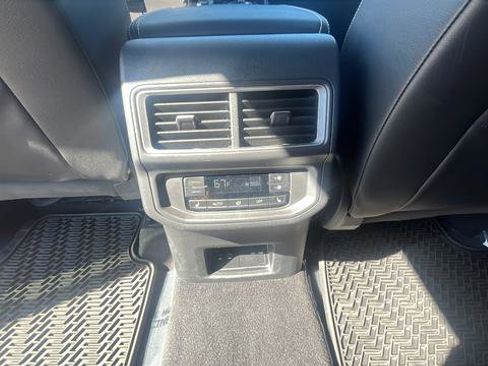 Used 2024 Volkswagen Atlas SEL image 24