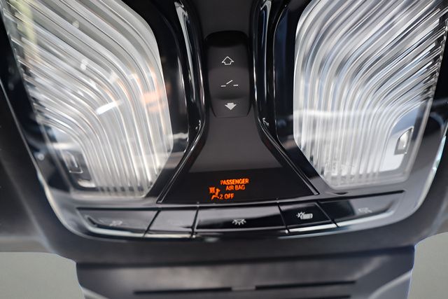 Used 2025 BMW X7 M60i w/ Executive Package AWD/4WD image 46