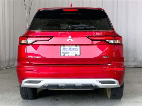 Used 2022 Mitsubishi Outlander SEL image 4