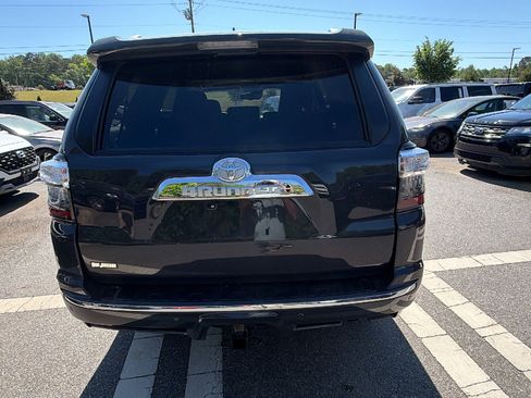 Used 2024 Toyota 4Runner Limited image 9