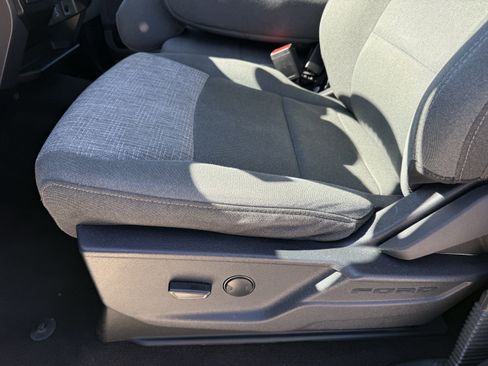 Used 2023 Ford F150 XLT image 26