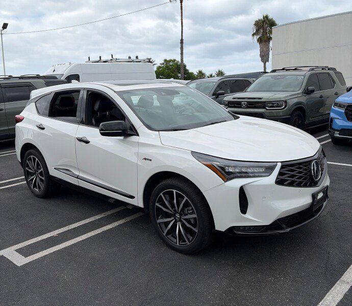 Used 2025 Acura RDX w/ Advance Package AWD/4WD image 2