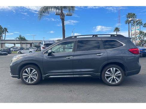 Used 2019 Subaru Ascent Touring image 2