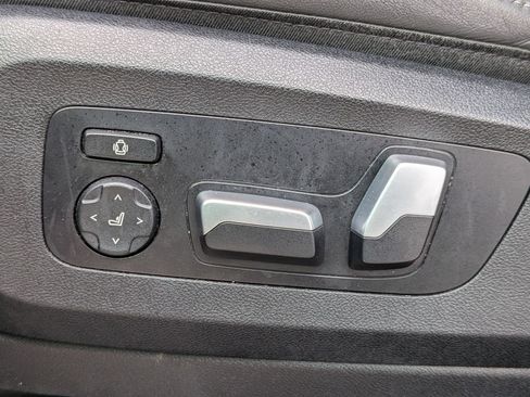 Used 2023 BMW X5 xDrive45e AWD/4WD image 16