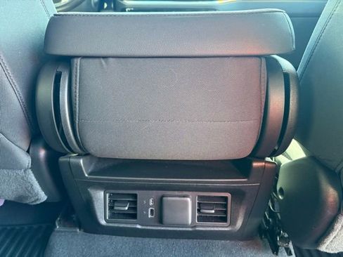 Used 2022 Chevrolet Silverado 1500 LT image 27