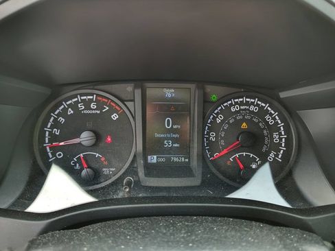 Used 2022 Toyota Tacoma SR AWD/4WD image 14