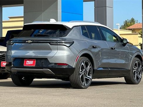 New 2026 Chevrolet Equinox EV LT image 5