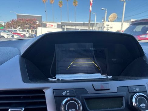Used 2014 Honda Odyssey EX-L image 27