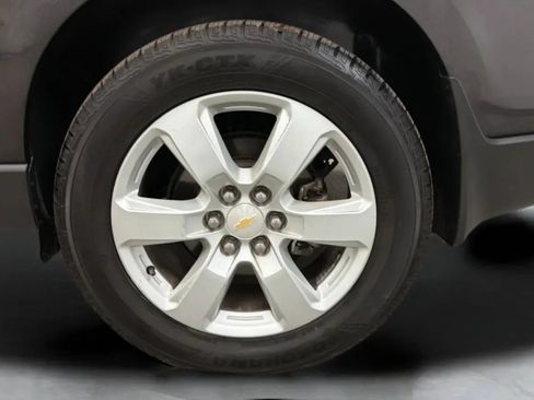 Used 2016 Chevrolet Traverse LT w/ Style and Technology Package FWD image 31