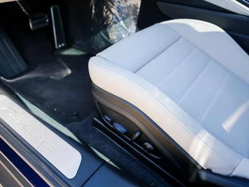 New 2026 Porsche Panamera image 14