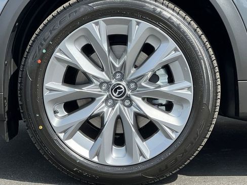 New 2026 MAZDA CX-90 Plug-In Hybrid w/ Preferred AWD/4WD image 25