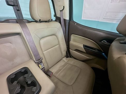 Used 2016 GMC Canyon SLT image 14