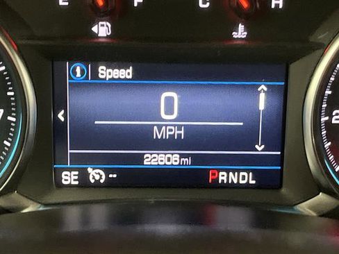 Used 2024 Chevrolet Equinox LT image 6