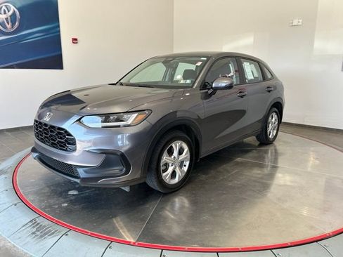 Used 2024 Honda HR-V LX image 3