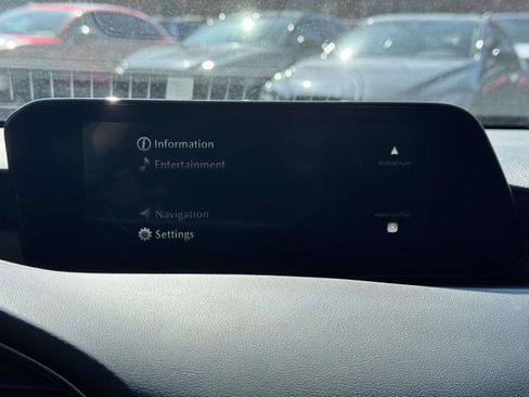 Used 2025 MAZDA MAZDA3 s image 18