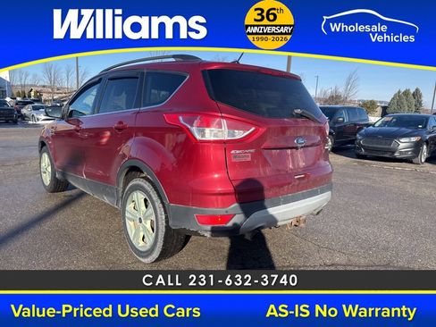 Used 2015 Ford Escape SE w/ Equipment Group 201A image 20