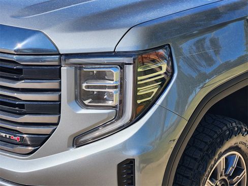 Used 2023 GMC Sierra 1500 AT4 w/ AT4 Premium Package image 8