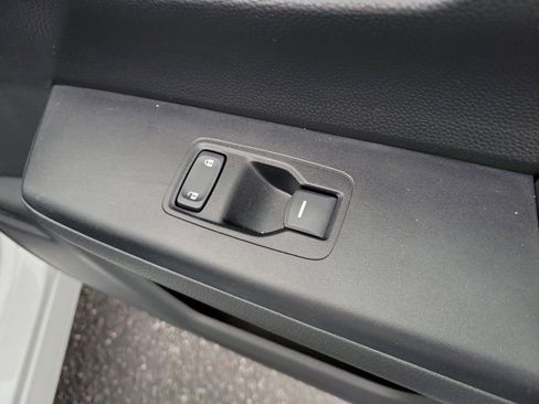 Certified 2023 Honda CR-V Sport image 9