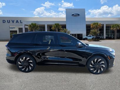 Used 2024 Lincoln Nautilus Reserve w/ Jet Appearance Package (87T)