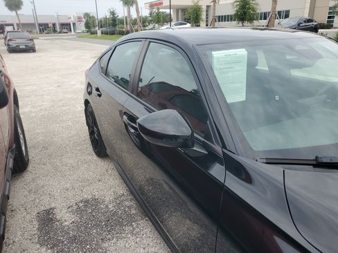 Used 2024 Honda Civic Sport image 3
