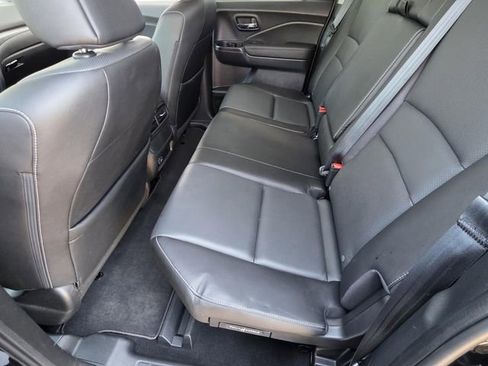 Used 2025 Honda Ridgeline RTL image 10