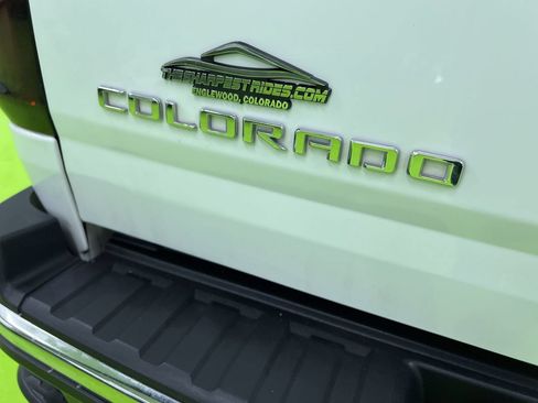 Used 2022 Chevrolet Colorado LT w/ Safety Package AWD/4WD image 12