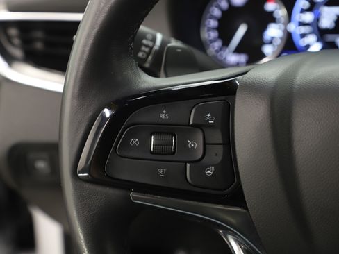 Used 2024 Buick Enclave Avenir w/ Avenir Technology Package image 29