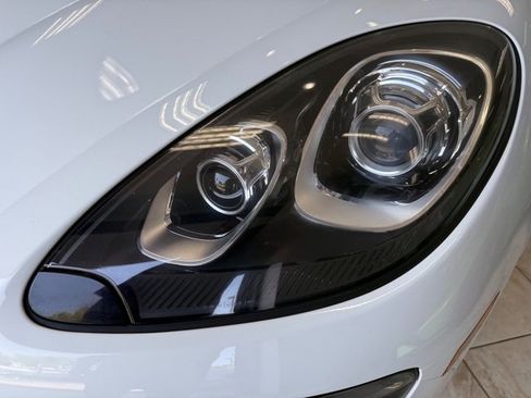 Used 2017 Porsche Macan S AWD/4WD image 6