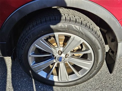 Used 2018 Ford Explorer Limited image 14