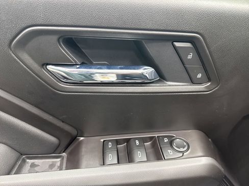 Used 2025 Chevrolet Colorado LT w/ Advanced Trailering Package RWD image 29