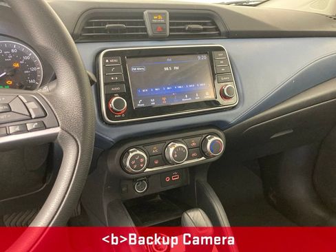 Used 2025 Nissan Versa SV FWD image 2