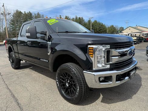 Used 2019 Ford F250 XLT w/ XLT Value Package AWD/4WD image 21