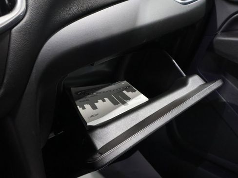 Used 2019 Chevrolet Equinox LT image 29