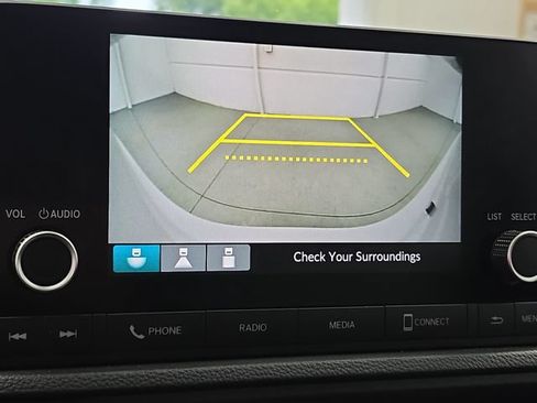 Certified 2025 Honda CR-V LX image 22