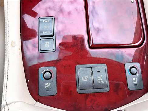 Used 2012 Lexus LS 460 AWD image 32