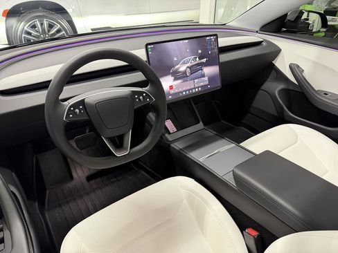 Used 2024 Tesla Model 3 Long Range AWD/4WD image 16