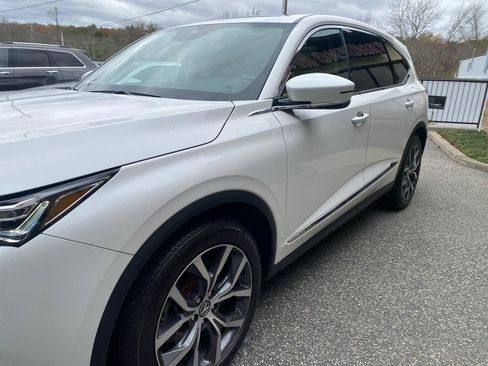 Used 2024 Acura MDX SH-AWD w/ Technology Package image 36