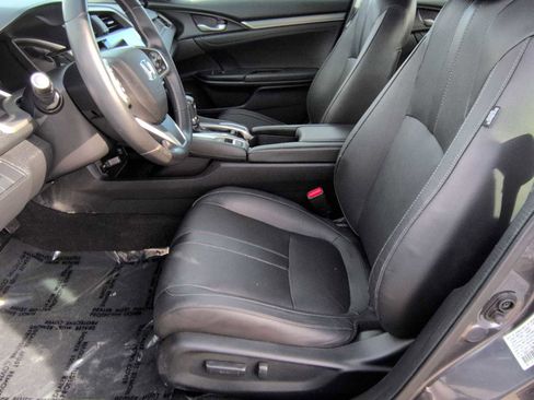 Used 2017 Honda Civic Touring image 17