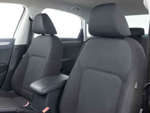 Used 2012 Volkswagen Passat 2.5 S image 21