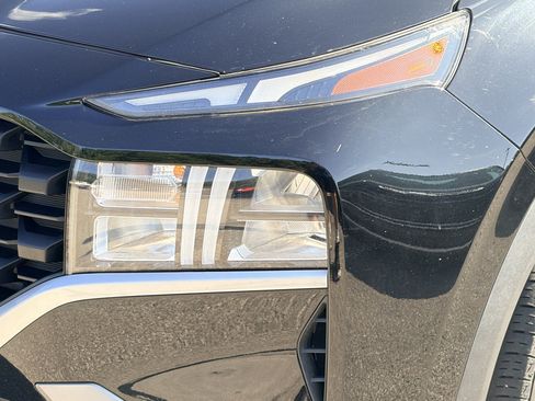 Used 2023 Hyundai Santa Fe SE AWD/4WD image 31