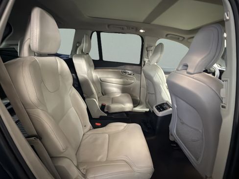 Used 2024 Volvo XC90 T8 Ultimate w/ Protection Package Premier AWD/4WD image 26