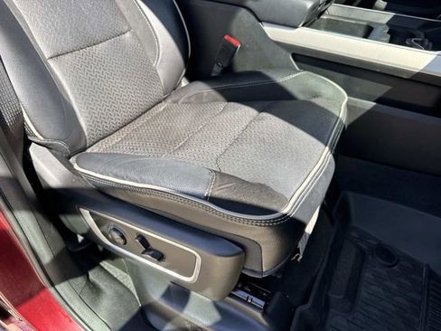 Used 2022 RAM 1500 Laramie w/ Laramie Southwest Edition image 15