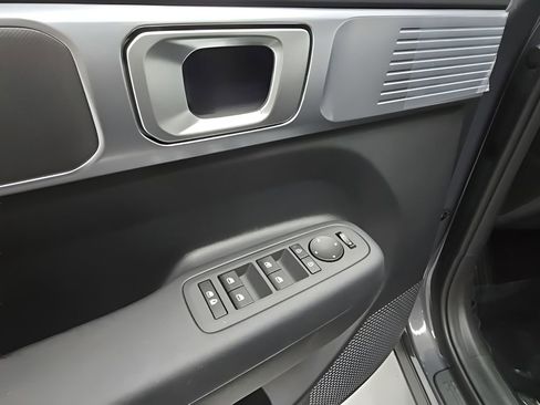 New 2026 Hyundai Santa Fe SE image 10