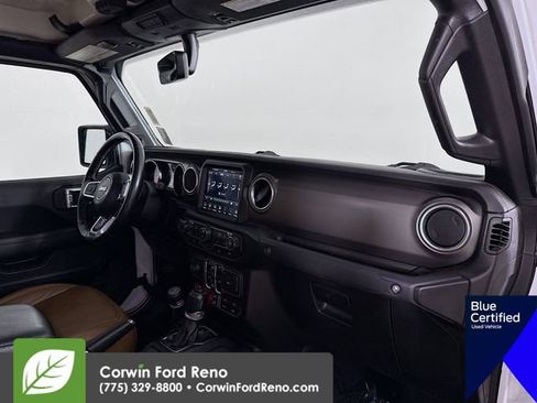 Used 2022 Jeep Gladiator Rubicon w/ LED Lighting Group image 33