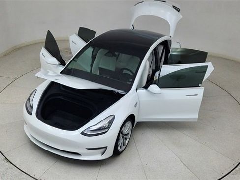 Used 2019 Tesla Model 3 Standard Range Plus image 77